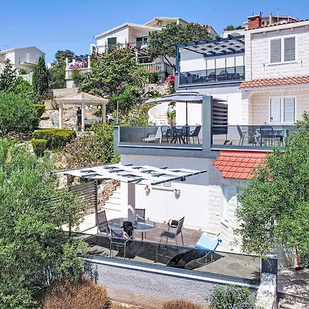 Apartman By The Sea-3 By Interhome *